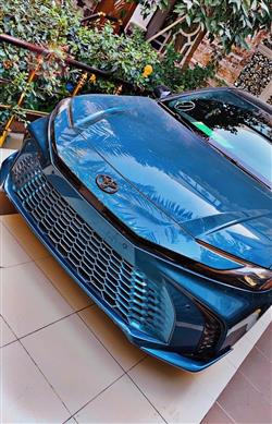 تۆیۆتا کامری